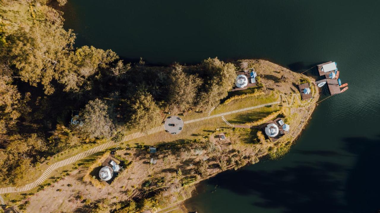 Domus Glamping Guatape Guatapé Exterior foto